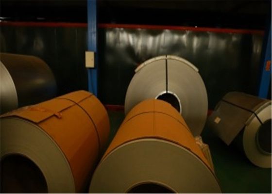 comprar PVDF bobina de aço revestida de cor com revestimento de zinco Z90 para aplicações de telhado de edifícios e revestimento de parede online manufacture